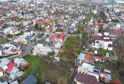 Teren 1.616 mp, D=28 ml, central zona case, autorizatie 3 cladiri P+2 - 12