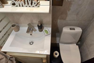 Apartament cu 3 camere decomandat în Astra - 10