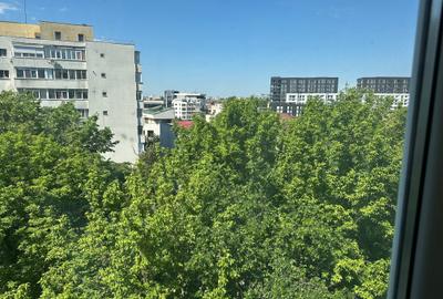 Apartament cu 3 camere decomandat în Parcul Circului