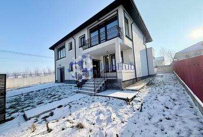 Casa Miroslava LeGaGa 500 mp teren Bucatarie mobilata - 19