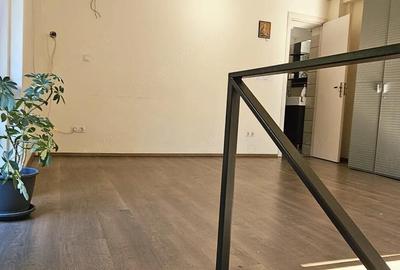 Spațiu comercial, de 44 mp, în Muncii - 3