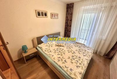Apartament 2 camere de inchiriat etaj 1 Bloc Nou Cetate cu parcare