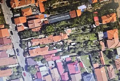 Teren de 613 mp, în Central - 3