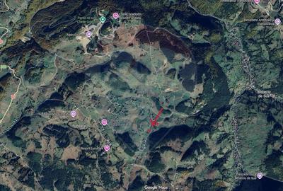 Teren Construcții intravilan de 1380 mp, în Fundata - 5