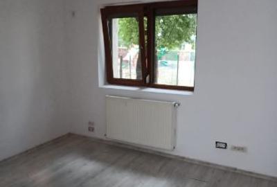 Persoanã fizicã vand apartament 4 camere decomandat - 8