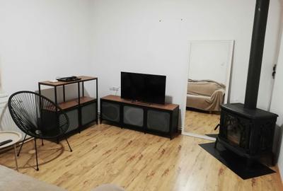 Apartament cu 2 camere decomandat în Central - 2