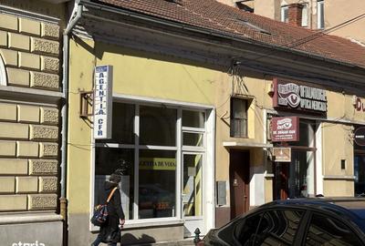 Spațiu comercial, de 65 mp, în Central