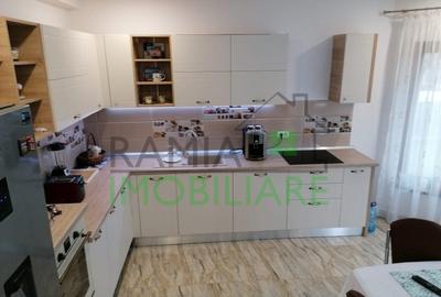 Casă cu 4 camere cu Teren 808 Mp în Stupini - 13