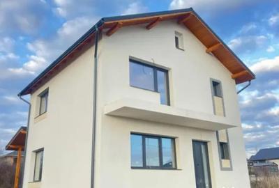 Casă cu 4 camere cu Teren 500 Mp în Tăuții-Măgherăuș - 1