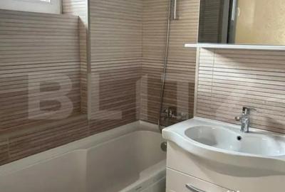 Apartament cu 3 camere decomandat în Centrul Civic