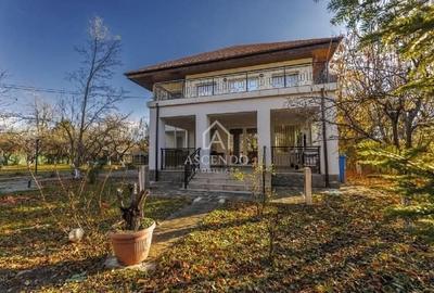 Casă individuală cu 6 camere cu Canalizare în Nord - 1