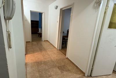 Apartament cu 2 camere decomandat în Rahova - 3