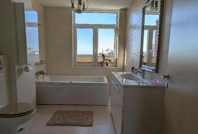 Apartament cu 3 camere decomandat în Aradului - 2