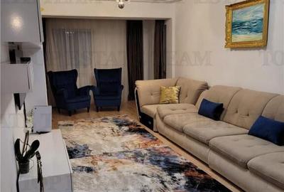 Apartament 4 camere decomandat lux Capitol Constanta - 1