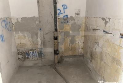 Apartament cu 3 camere semidecomandat în Cugir - 8