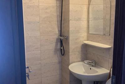 Inchiriez garsoniera sector 4 - 2