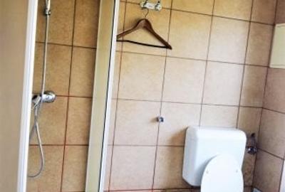 Casa superba in Breaza , zona centrala , casa solida bine construita - 13