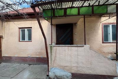 Casă individuală cu 3 camere cu Canalizare în Gușterița - 4