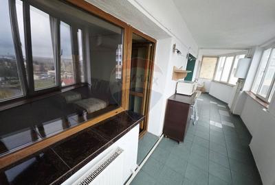 Apartament cu 2 camere de vanzare in zona 1 Mai - 33