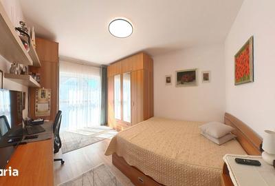 Apartament cu 3 camere în Tractorul - 13