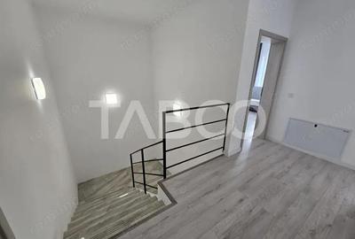 Casă cu 4 camere cu Teren 234 Mp în Central - 18