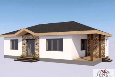 Casă cu 3 camere cu Teren 300 Mp în Est