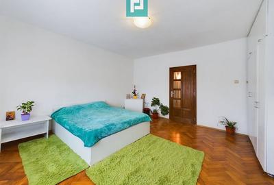 Casă cu 5 camere cu Teren 389 Mp în Central - 7