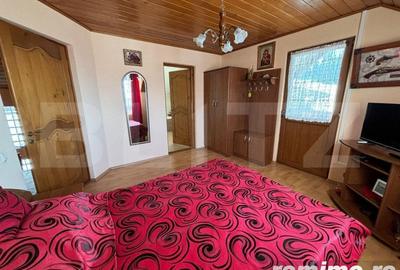 Casă cu 7 camere cu Teren 8900 Mp în Central - 12