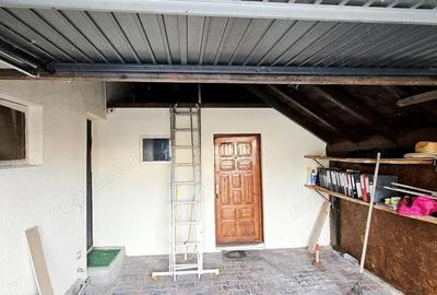 Vila cocheta prevazuta cu garaj si 500 mp teren,com.Alexandru cel Bun - 14