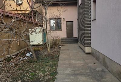 Casă cu 8 camere cu Teren 764 Mp în Timpuri Noi - 3