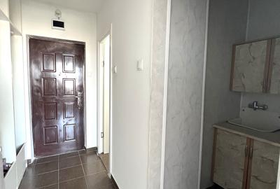 Apartament luminos si curat, 1 camera, etaj 9 din 10, Tiglina 1 - 9