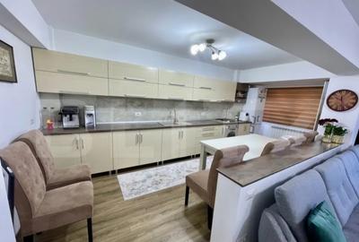 Apartament cu 3 camere semidecomandat, mobilat în Burdujeni - 1