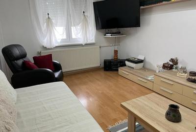 Apartament cu 2 camere decomandat în Rahova