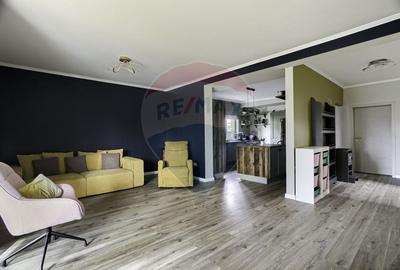 Casa la cheie, 5 camere, panouri fotovoltaice - VIA CARMINA - 21