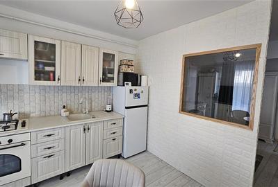 Apartament cu 2 camere decomandat, mobilat în Titan - 15