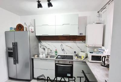 Apartament cu 3 camere semidecomandat în Central