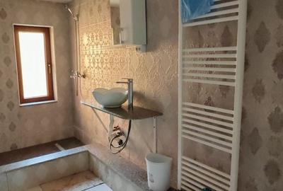 Vila 10 camere,pretabil compartimentare in 2 unitati separate,ASTRA. - 3