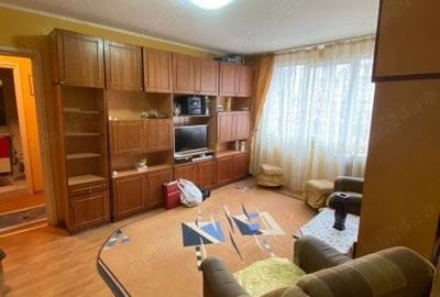 Vanzare 3 Camere Militari