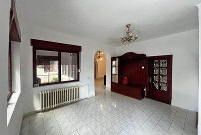 Apartament cu un singur vecin - Str. Timotei Cipariu. - IMOBIHOR - 2