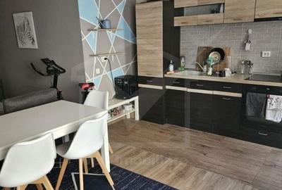 Apartament cu 2 camere decomandat în Luna - 3