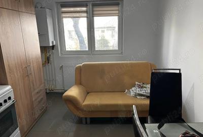 Apartament 2 camere de vanzare Zona Bro?teni Aleea Sporturilor 55 mp | Renov at, mobila Apartament 2 camere de vanzare Zona Bro?teni Aleea Sporturilor 55 mp | Renov at, mobila - 7