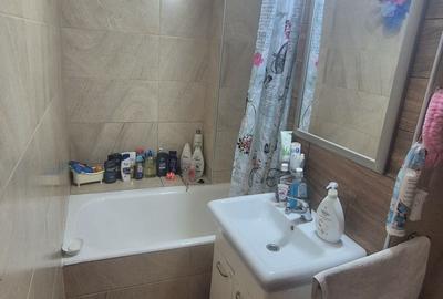 Apartament cu 3 camere decomandat în Central - 3