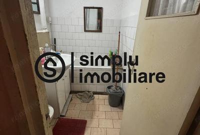 2 semidecomandate, parter, Craiovita - 67 500 Euro - 4