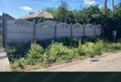 Casă cu Teren 2000 Mp în Stoenești - 1