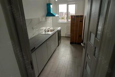 Vand apartament 2 camere decomandat cu centrala proaspat renovat complet - 3