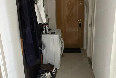 Inchiriez camera in apartament decomandat cu doua camere - 1