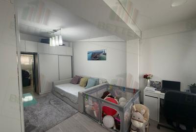 Apartament cu 2 camere semidecomandat, mobilat în Central - 13