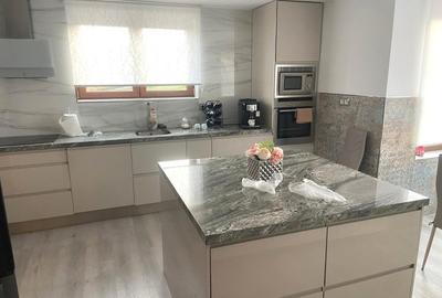 Casă individuală cu 5 camere cu Canalizare în Cetate - 18