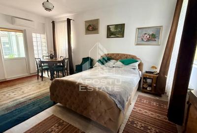 Duplex cu 7 camere cu Canalizare în Lipovei - 6