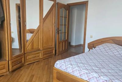 Apartament 3 camere 2 bai si boxa Calea lui Traian - 4